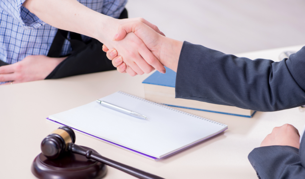 How to Prepare for Your First Meeting with an Accident Lawyer