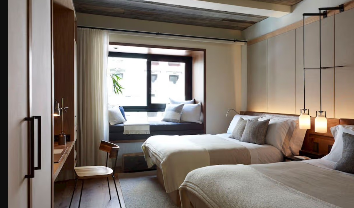 Top Hotel Booking Tips to Save Money and Get the Best Deals Fast